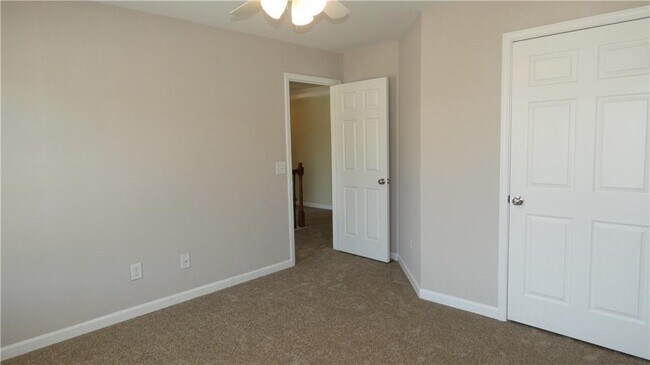 Building Photo - 4243 Crestwood Bend Cir