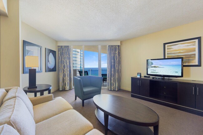 Building Photo - 17375 Collins Ave