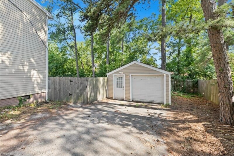 Building Photo - 3343 Clark Cir