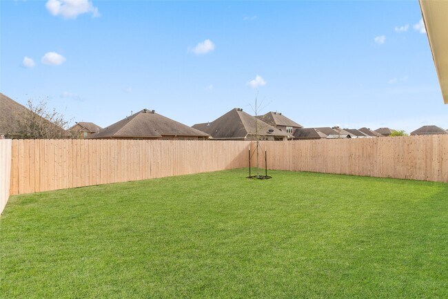 Building Photo - 15195 Still Water Mdw Lp