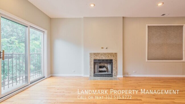 Building Photo - 1524 North Bosworth-Unit 2