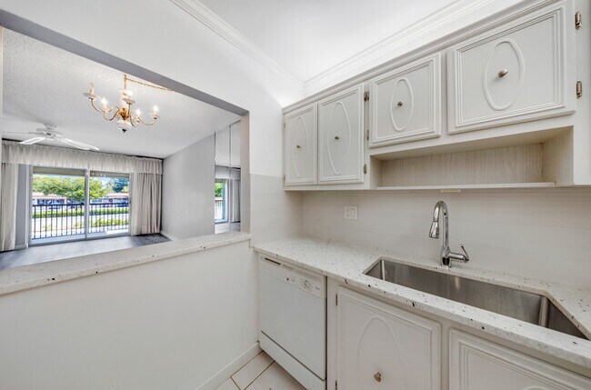Primary Photo - 257 S Cypress Rd
