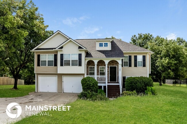 Building Photo - 147 Portland Rd