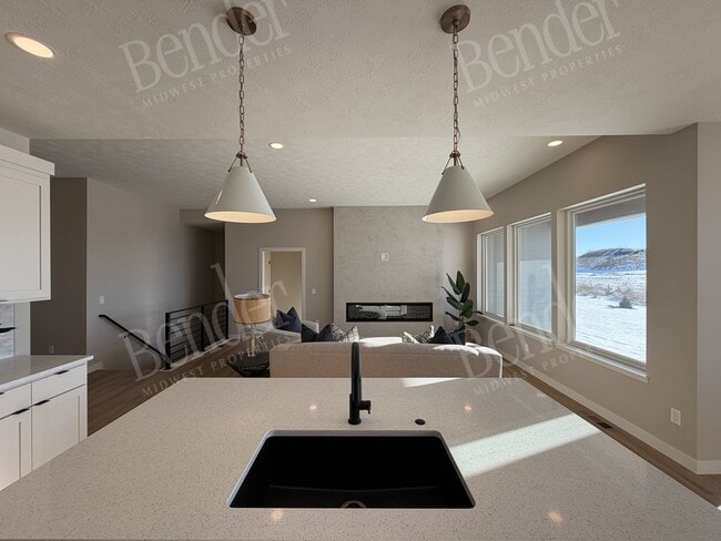 Building Photo - NEW BUILD - Contemporary Single Family Home