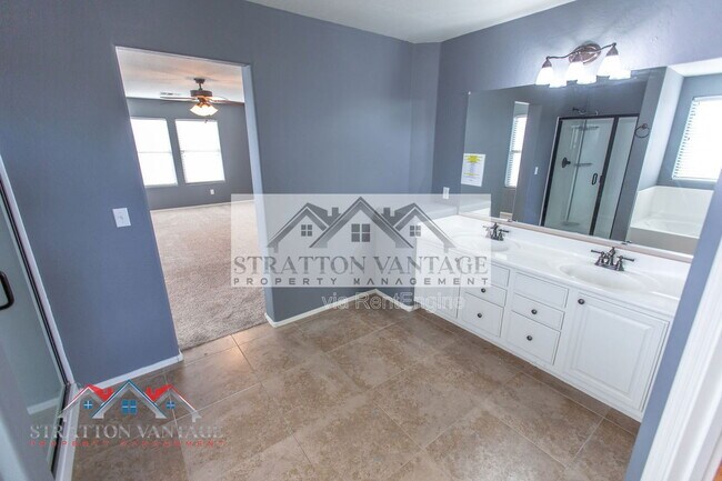 Building Photo - 17916 N 183rd Ave