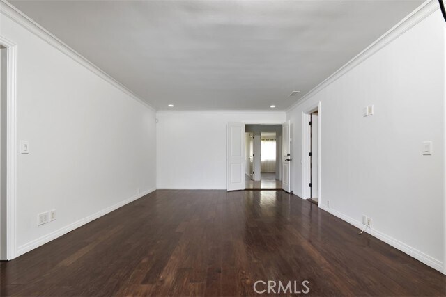 Building Photo - 3358 Red Rose Dr