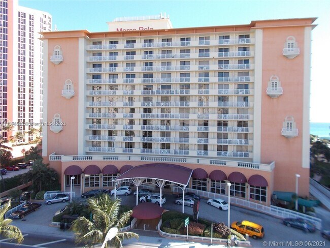 Building Photo - 19201 Collins Ave