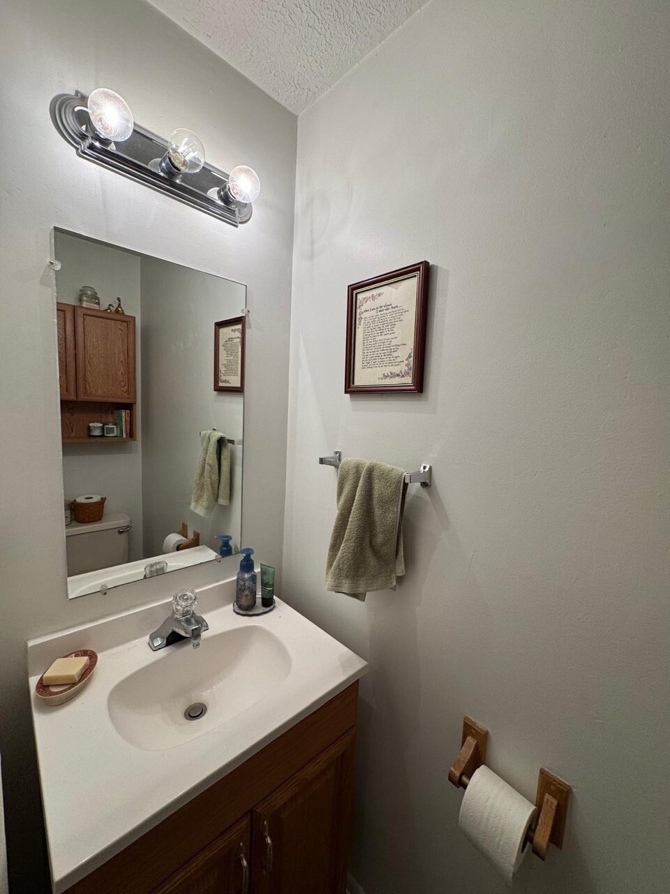 Building Photo - 307 Brookside Ln