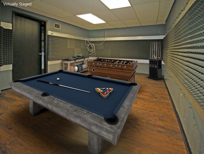 Building Photo - 1520 Sutter Dr