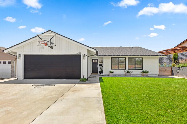 Building Photo - 6522 Farinella Dr