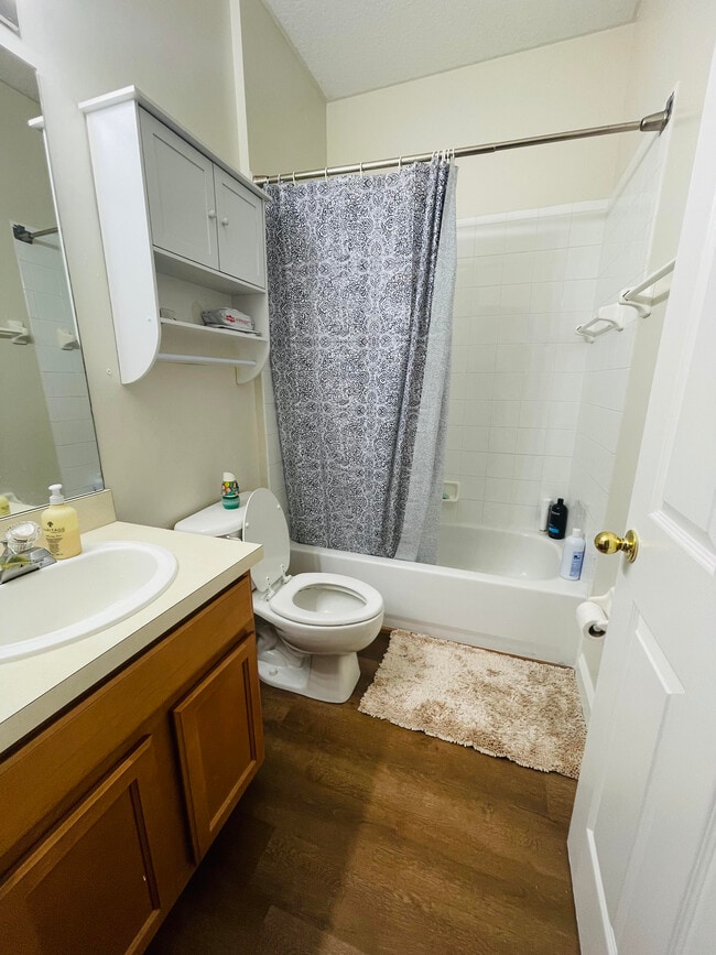 Building Photo - 5536 Burlwood Dr