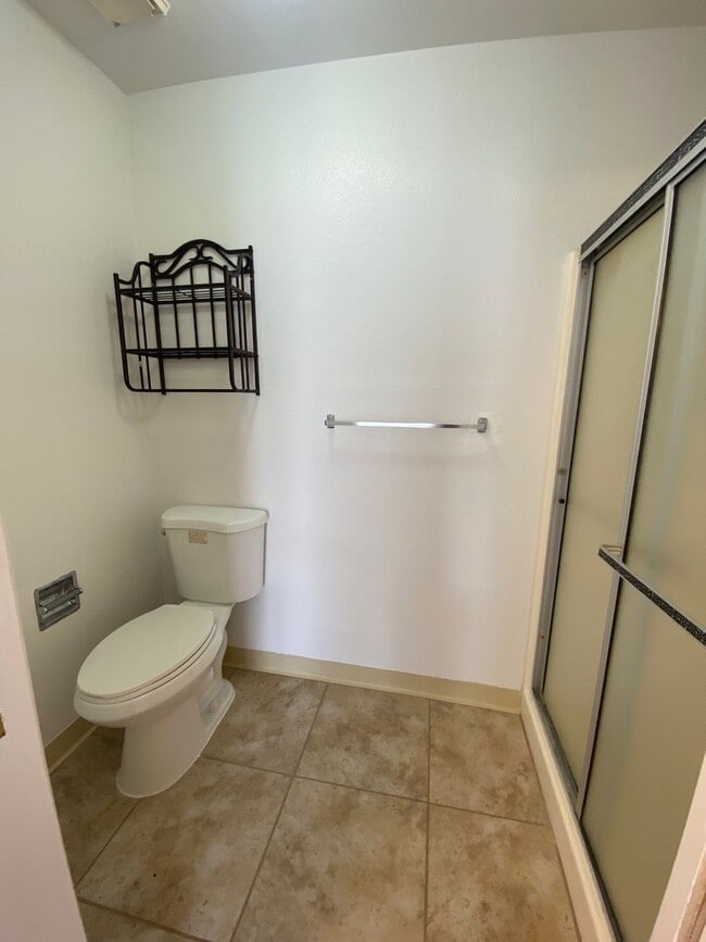 Building Photo - *DONT MISS OUT ON THIS GREAT MOVE IN SPECIAL! 1/2 OFF OF FIRST FULL MONTHS RENT!!