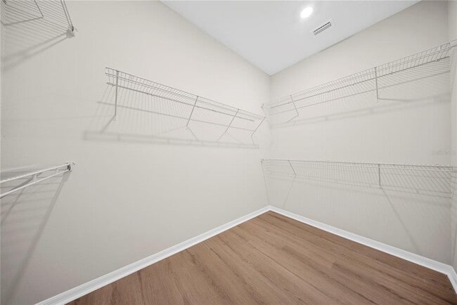 Building Photo - 8123 Fenton St