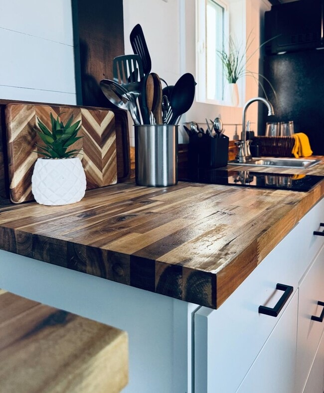 Building Photo - Nomad Nest Available Now For Rent
