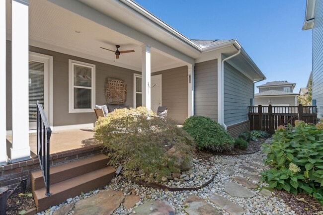 Building Photo - 1306 Jewell Ave