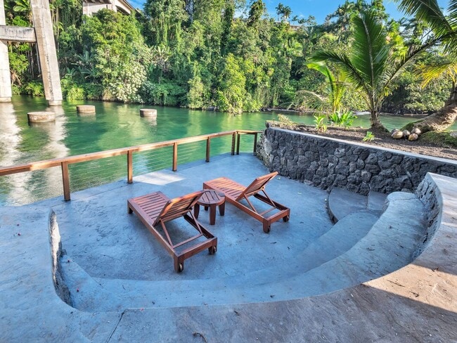 Building Photo - Oceanfront Estate: The Honolii Hale