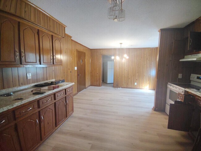 Building Photo - 485 Fayette Corner Dr