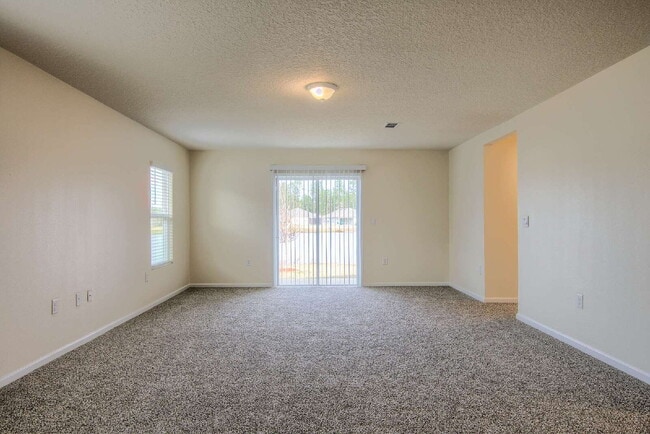 Building Photo - For Rent