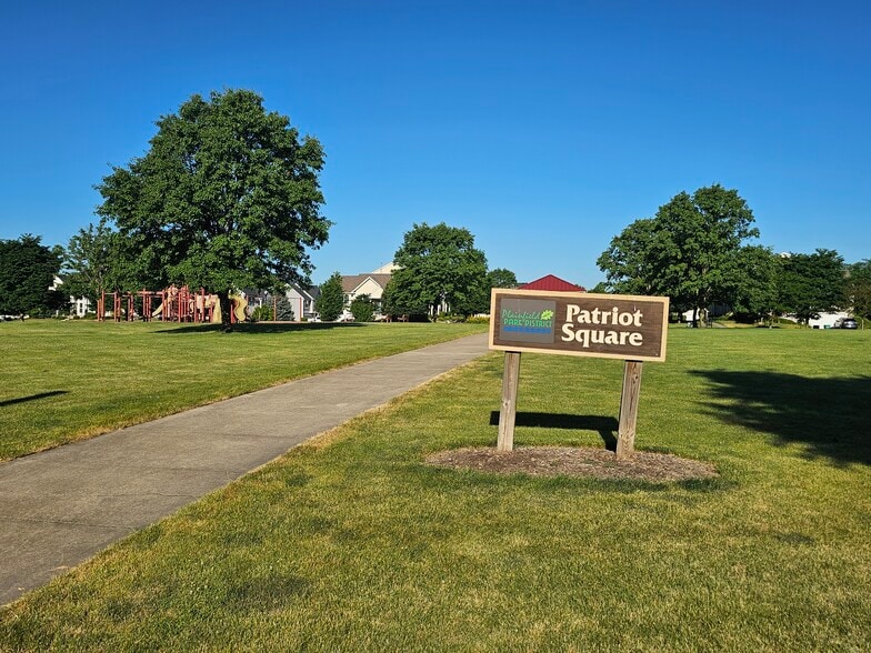 Building Photo - 24429 John Adams Dr