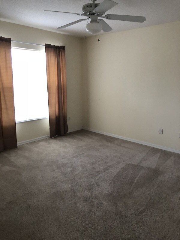 Building Photo - 10522 Angler Ct