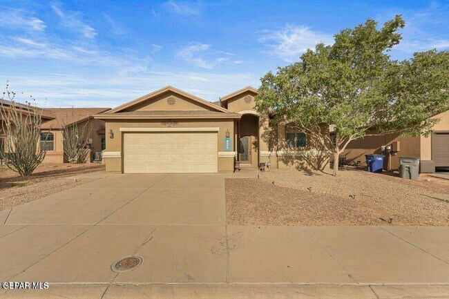 Primary Photo - 1328 Dominic Anakin Dr