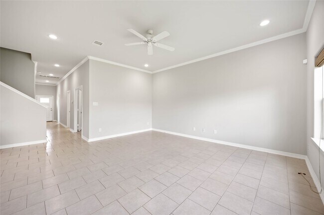 Building Photo - 3450 Talia Wood Ct