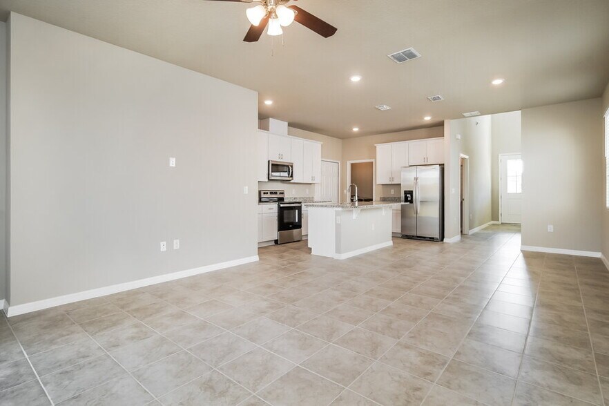 Building Photo - 2507 Gold Dust Dr