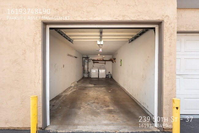 Building Photo - 239 50th St