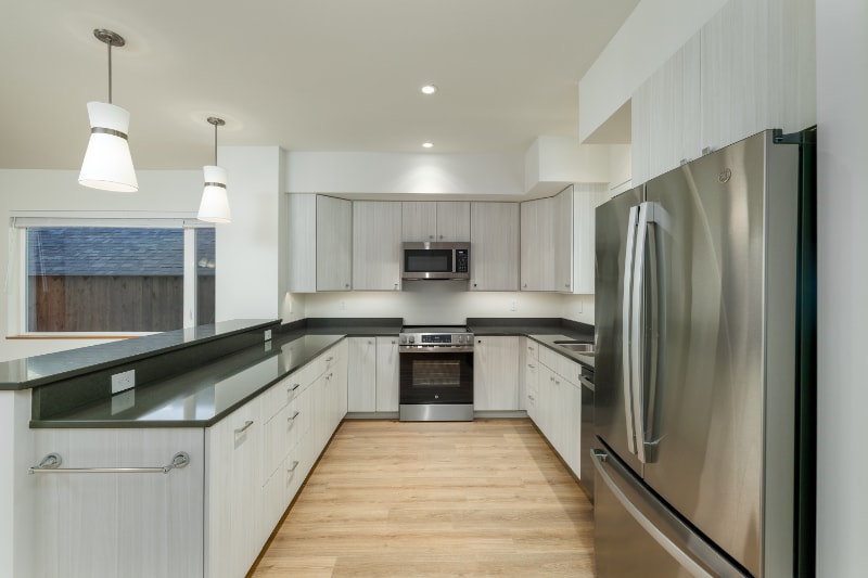 Building Photo - 410 S 9th Ave