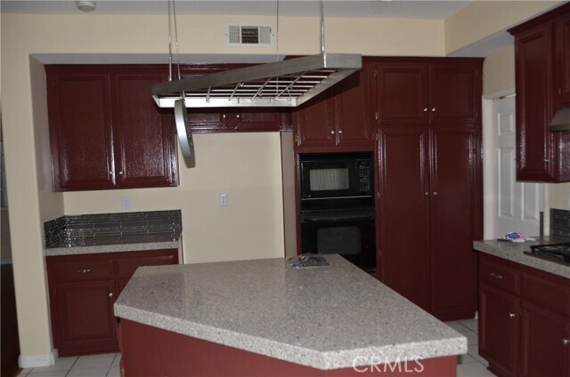 Building Photo - 5545 Carot Ct