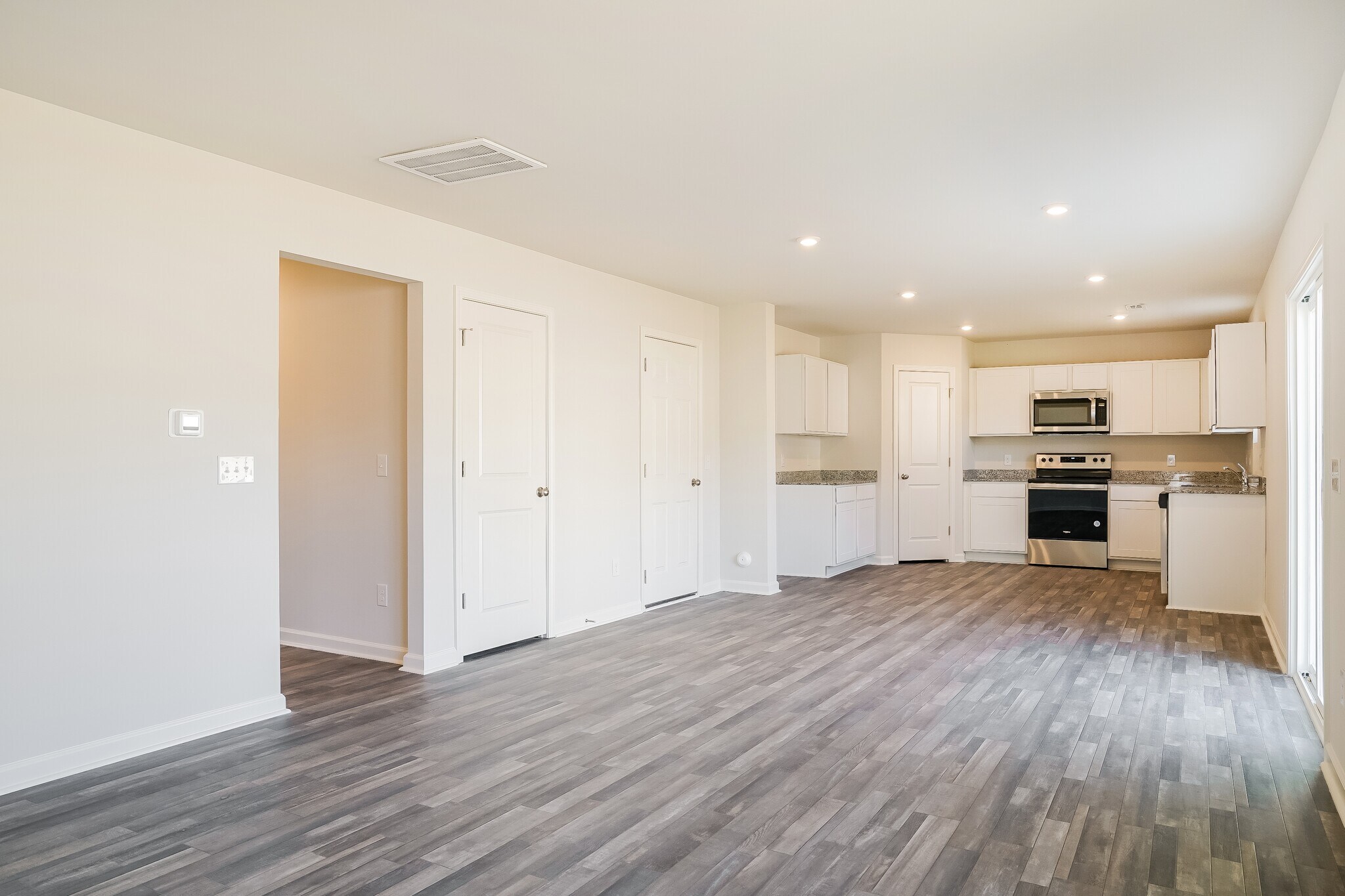 Building Photo - 2505 Kenton Ct SE