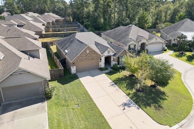 Building Photo - 2811 Ridgecliff Ct