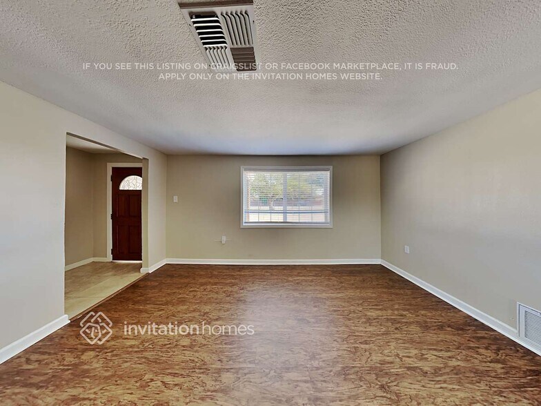 Building Photo - 10179 Orr Rd