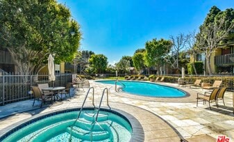 Building Photo - 23300 Marigold Ave