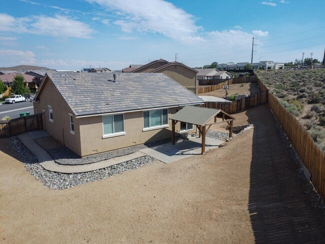 Building Photo - Golden Valley One Story - No pets permitted