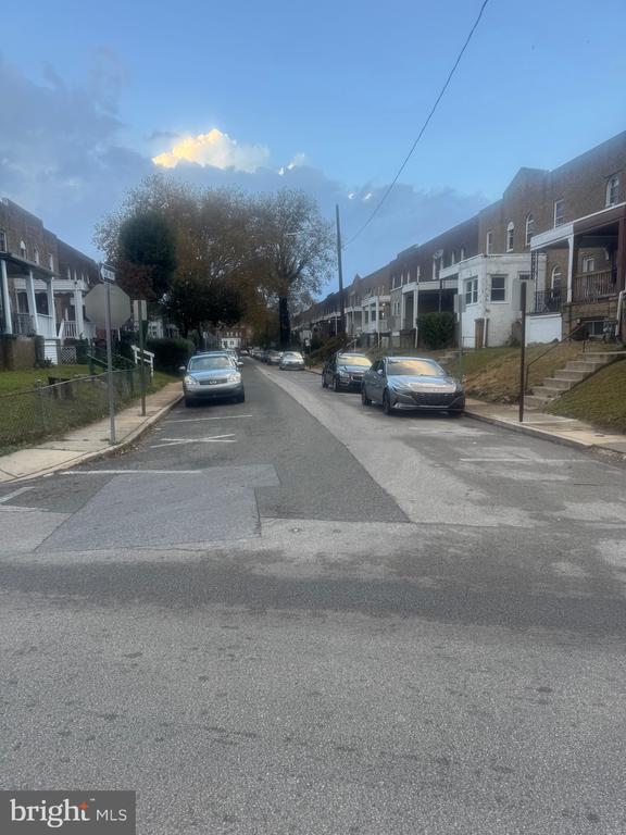 Primary Photo - 7124 Clinton Rd