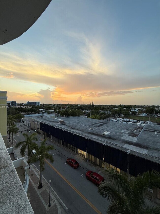 Building Photo - 1830 Radius Dr