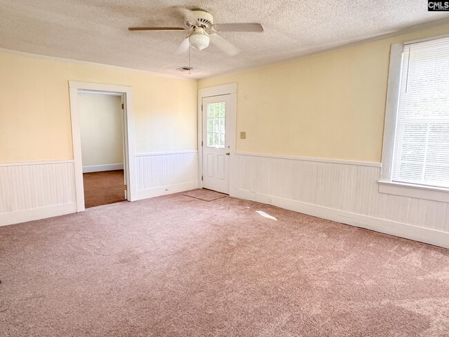 Building Photo - 232 Michaelmas Ave