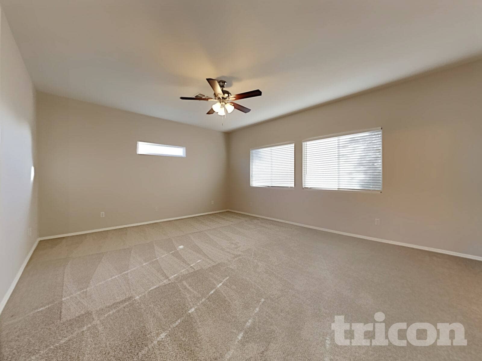 Building Photo - 14415 N 132nd Dr