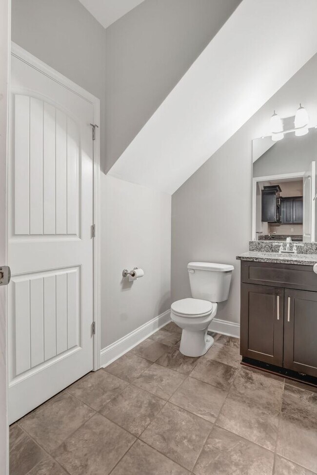 Building Photo - Harpeth Park Townhome in Bellevue