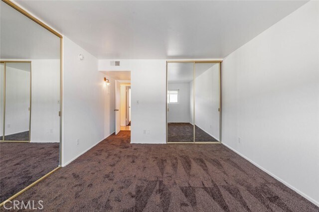 Building Photo - 5412 Lindley Ave