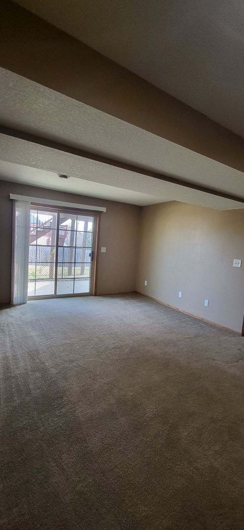 Building Photo - Update NW House New carpet throughout the ...