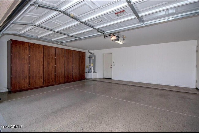 Building Photo - 2205 W Gambit Trail