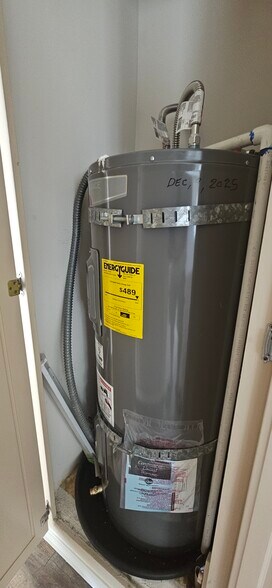 Building Photo - 23818 Audrey Ave