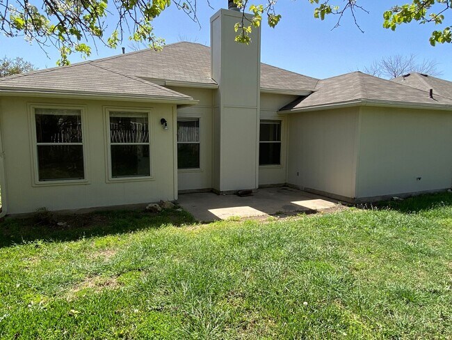 Building Photo - 146 Meadowlark Cir