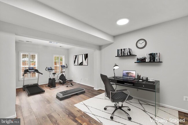 Building Photo - 5120 Grimm Dr