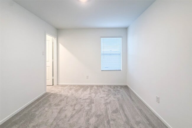 Building Photo - 3016 Angelic Rose Ln