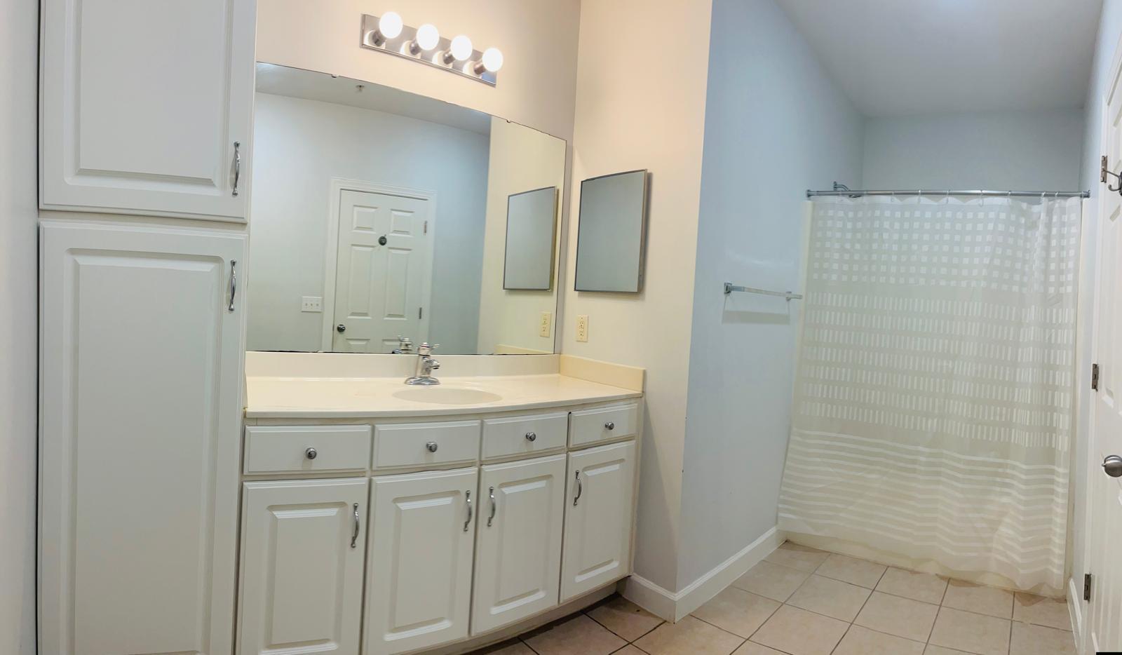 Building Photo - 1505 Cadfel Ct