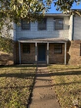 Building Photo - 6030 Bedford Dr