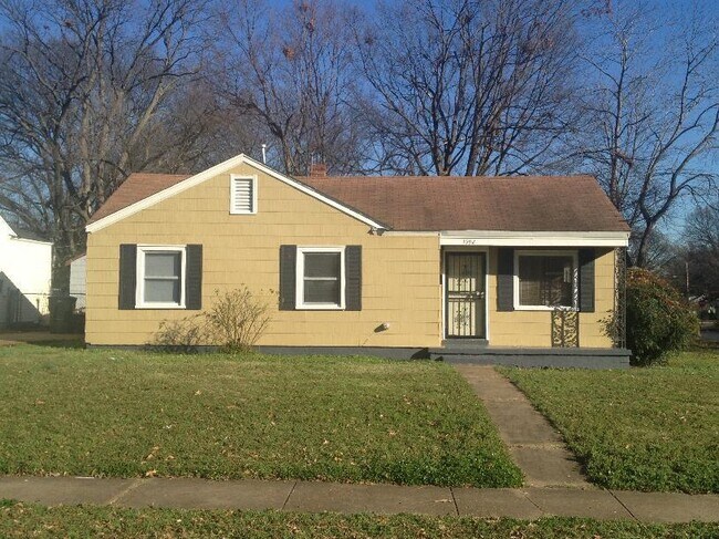 Building Photo - 1592 Railton Rd
